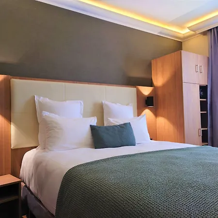 Hotel Cactus 3*